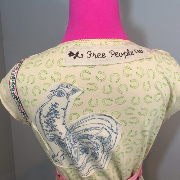 📍SOLD📍RARE FREE PEOPLE APPLIQUÉ W/PINK OBI BELT CAP SLEEVE COTTON TOP-M - Picture 10 of 10